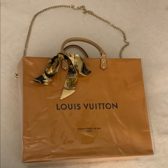 Louis Vuitton Tan Tote Bag - Picture 1 of 7
